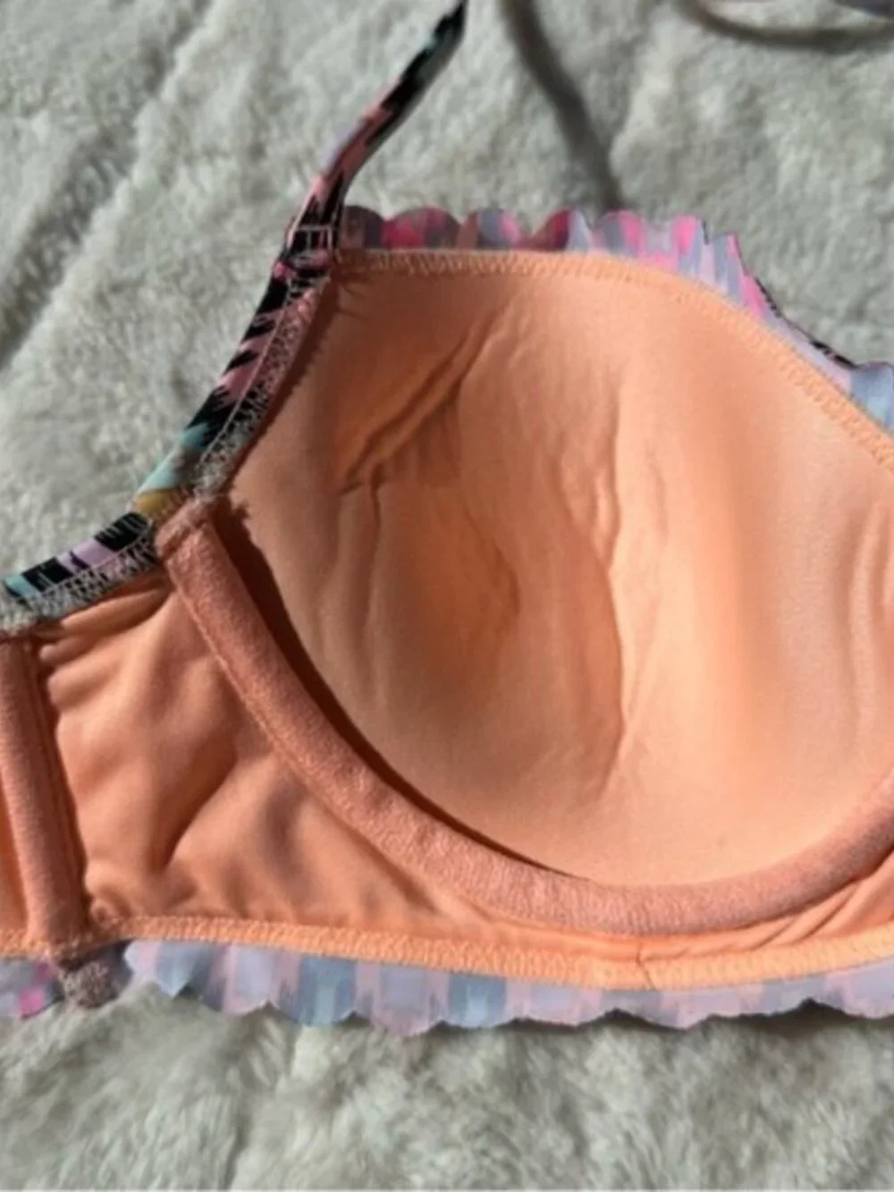 Victoria’s Secret | Warm Ikat Foil The Getaway Halter Bikini Top | Size 32C - Picture 8 of 10